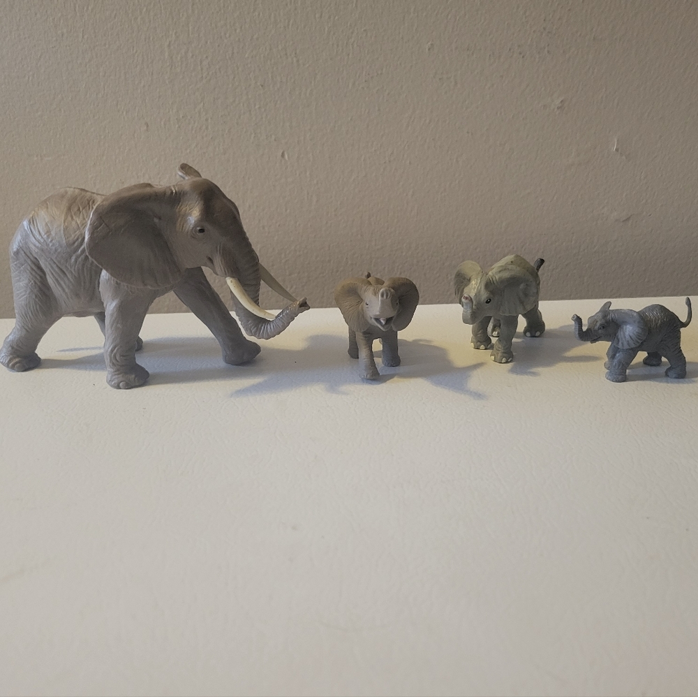 Safari Ltd Elephant Figures